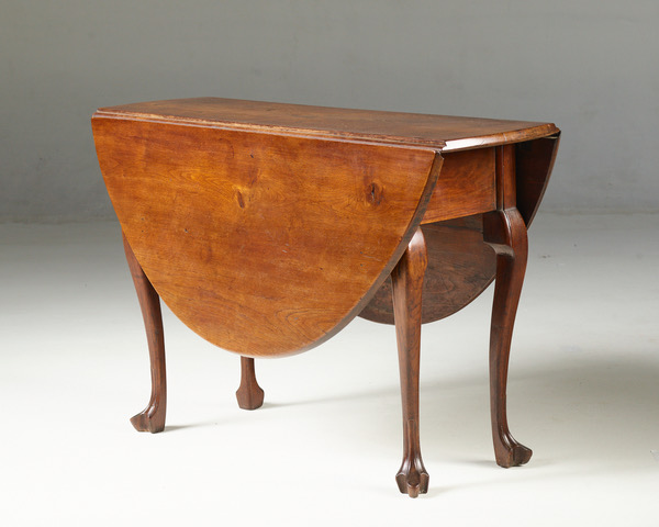 Drop Leaf Table Attributed to Charles Belt Of Anne Arundel County